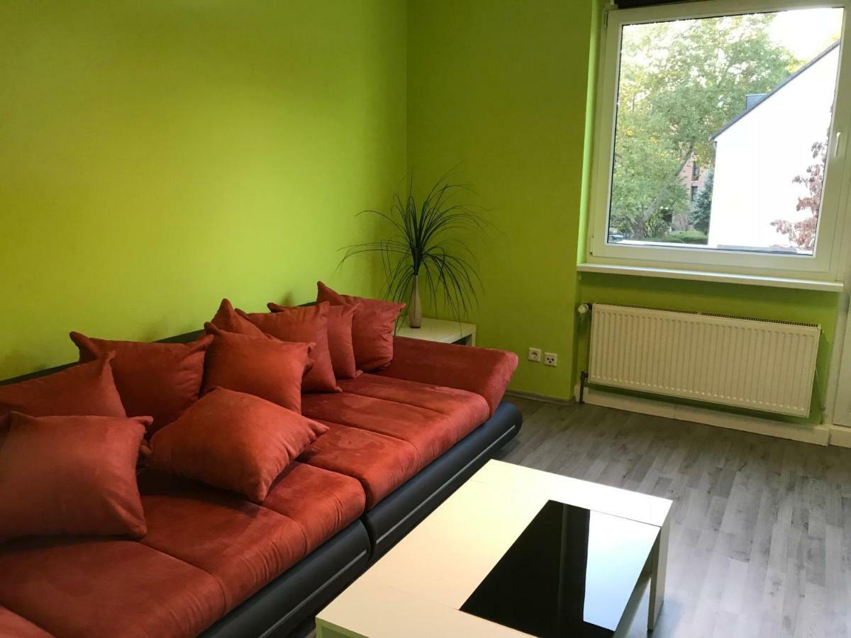 Top Appartement, Mit Messe Und Flughafen Nahe Dusseldorf Luaran gambar